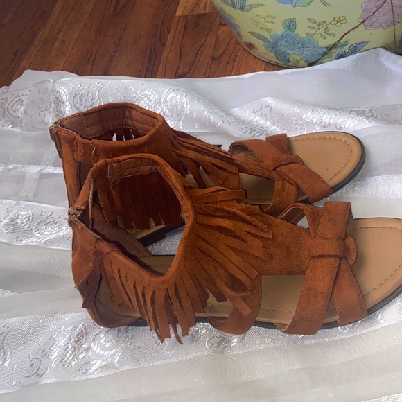 🦋🦋LELLA STONE SANDALS 🦋🦋 - Picture 6 of 7